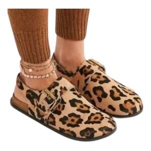 Free People Leopard Print Real Fur  Dyed Calf Hair Leather Clogs Size 38 7.5-8